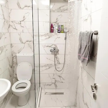 Boulevard Apartment